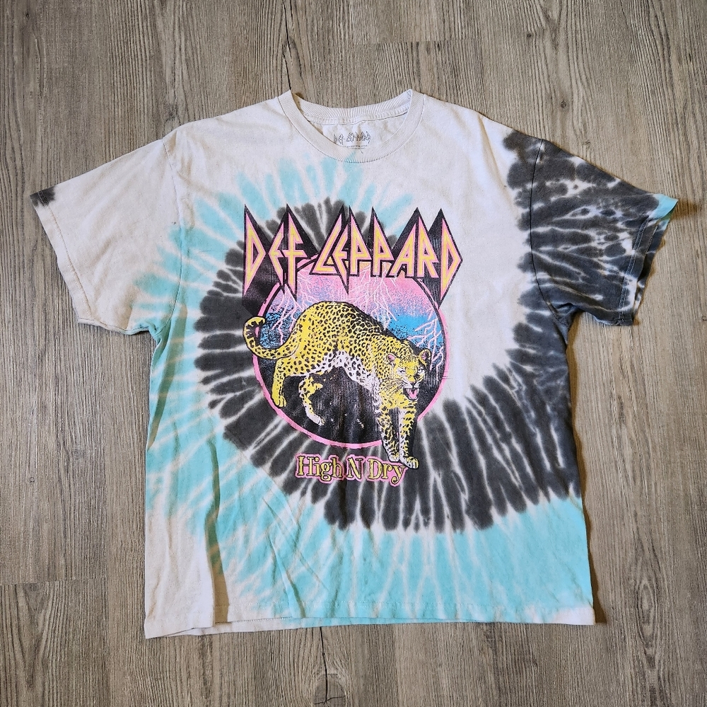 Def Leppard High N Dry Cotton Tie Dye Band Concert Tee Large